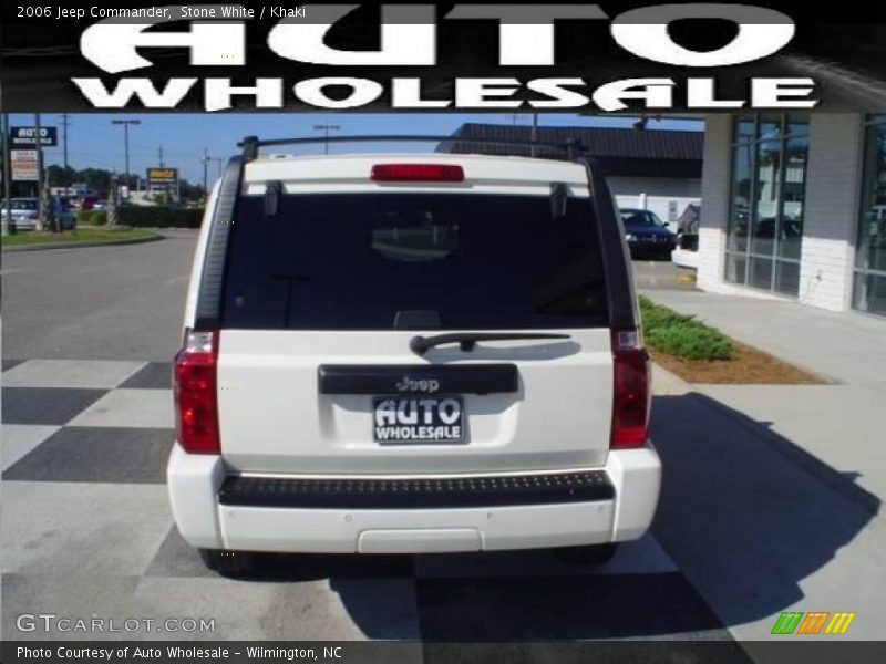 Stone White / Khaki 2006 Jeep Commander