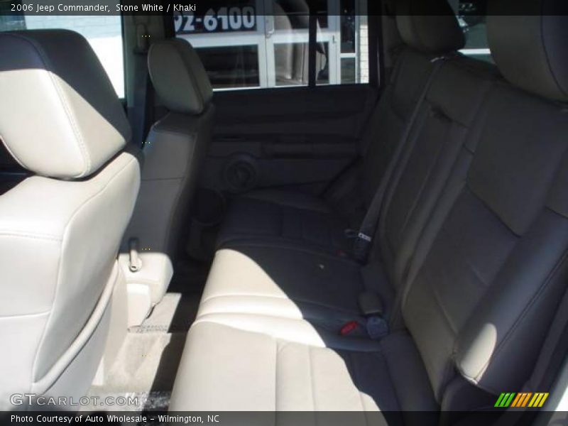 Stone White / Khaki 2006 Jeep Commander
