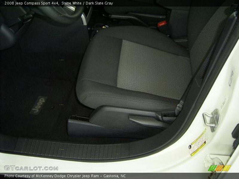 Stone White / Dark Slate Gray 2008 Jeep Compass Sport 4x4