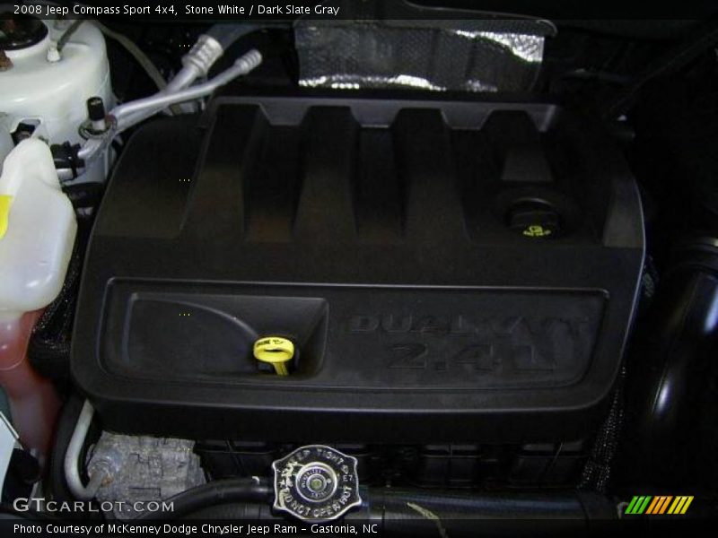 Stone White / Dark Slate Gray 2008 Jeep Compass Sport 4x4