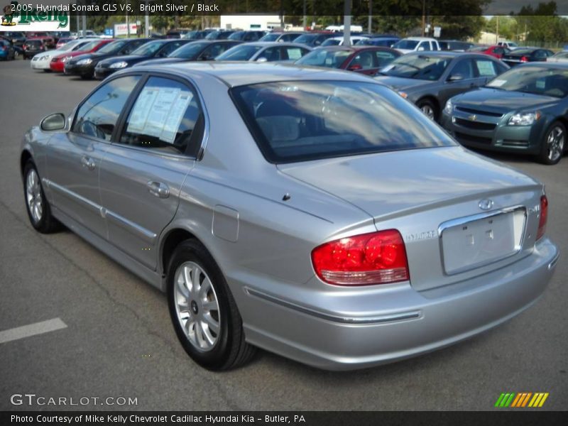 Bright Silver / Black 2005 Hyundai Sonata GLS V6