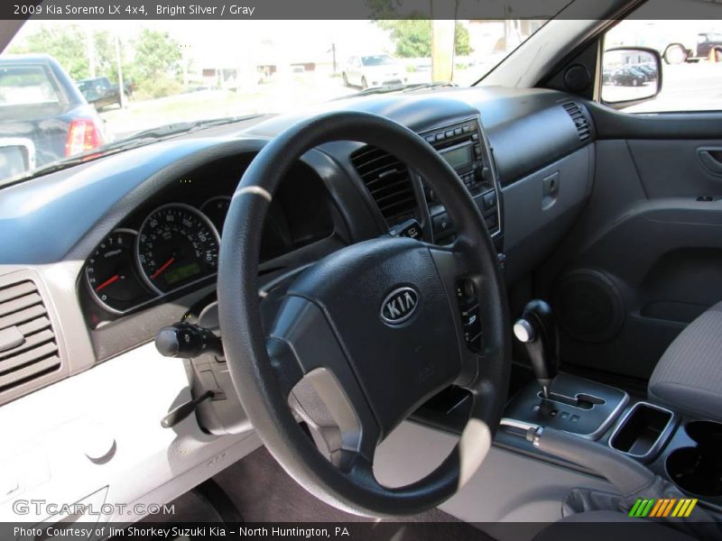 Bright Silver / Gray 2009 Kia Sorento LX 4x4