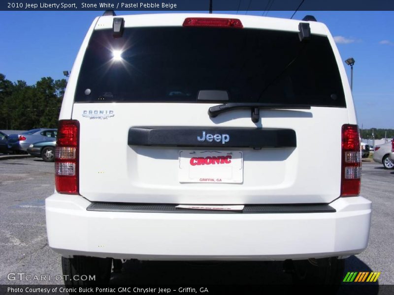 Stone White / Pastel Pebble Beige 2010 Jeep Liberty Sport