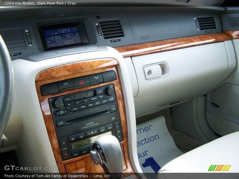 Dark Rose Red / Gray 2004 Kia Amanti