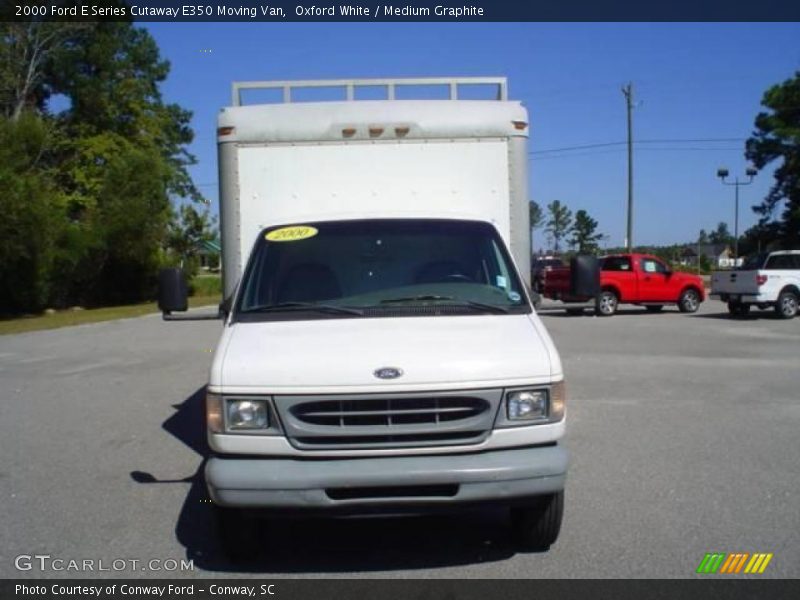 Oxford White / Medium Graphite 2000 Ford E Series Cutaway E350 Moving Van