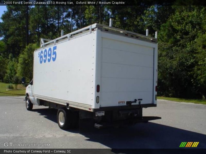 Oxford White / Medium Graphite 2000 Ford E Series Cutaway E350 Moving Van