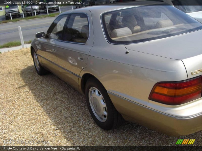 Champagne Metallic / Tan Leather 1993 Lexus LS 400
