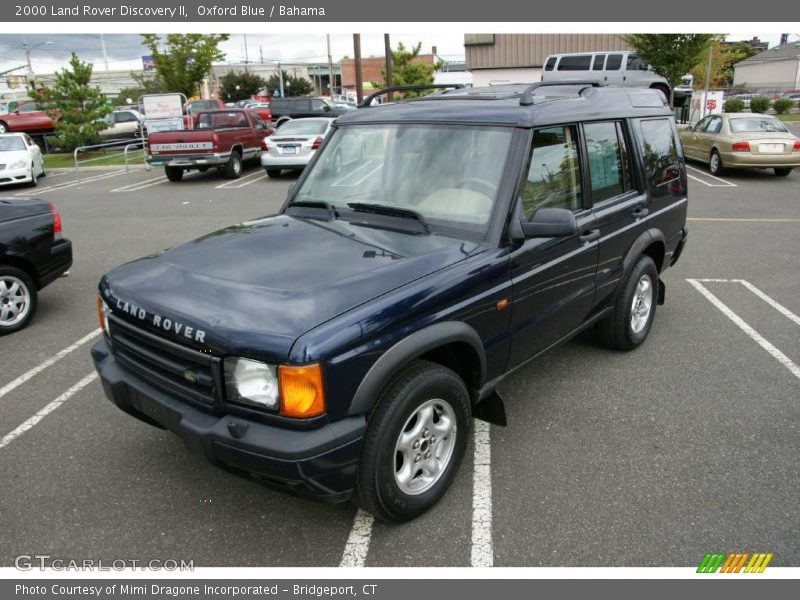 Oxford Blue / Bahama 2000 Land Rover Discovery II