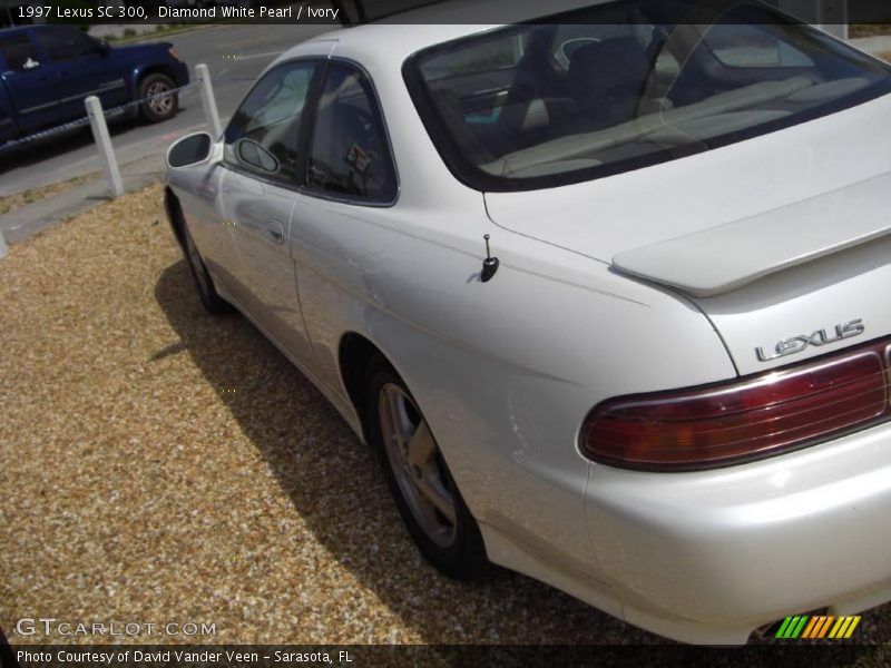Diamond White Pearl / Ivory 1997 Lexus SC 300