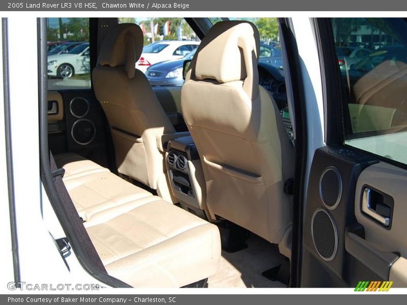 Chawton White / Alpaca Beige 2005 Land Rover LR3 V8 HSE