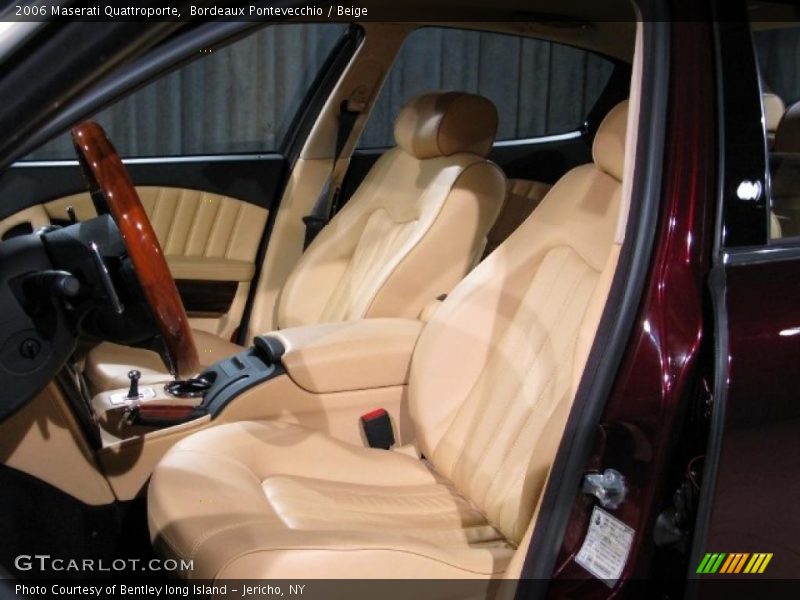 Bordeaux Pontevecchio / Beige 2006 Maserati Quattroporte