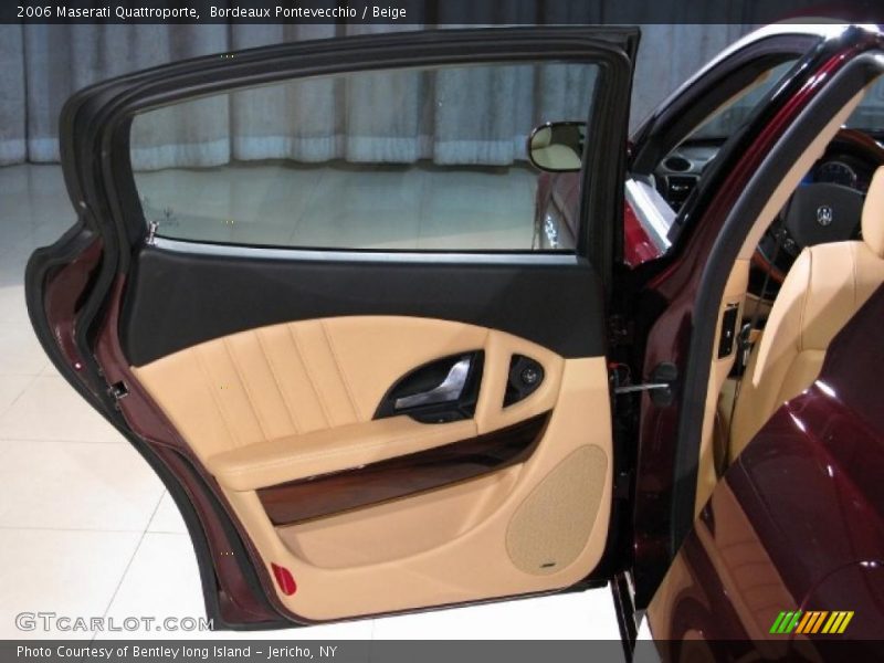 Bordeaux Pontevecchio / Beige 2006 Maserati Quattroporte