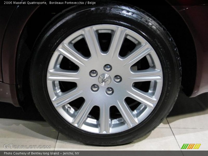 Bordeaux Pontevecchio / Beige 2006 Maserati Quattroporte