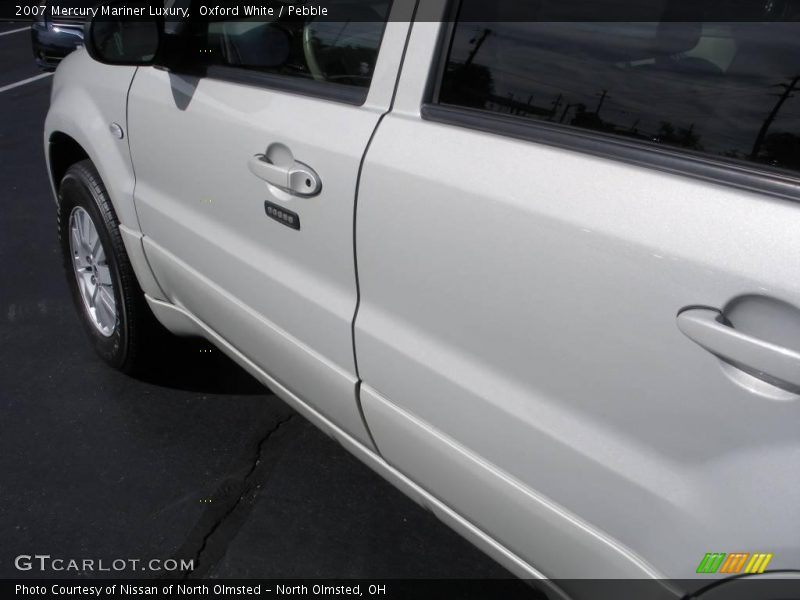 Oxford White / Pebble 2007 Mercury Mariner Luxury