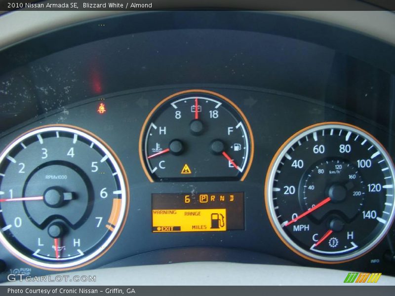 Blizzard White / Almond 2010 Nissan Armada SE