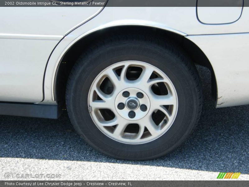 Sterling Metallic / Pewter 2002 Oldsmobile Intrigue GL