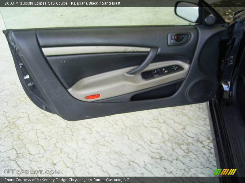 Kalapana Black / Sand Blast 2003 Mitsubishi Eclipse GTS Coupe