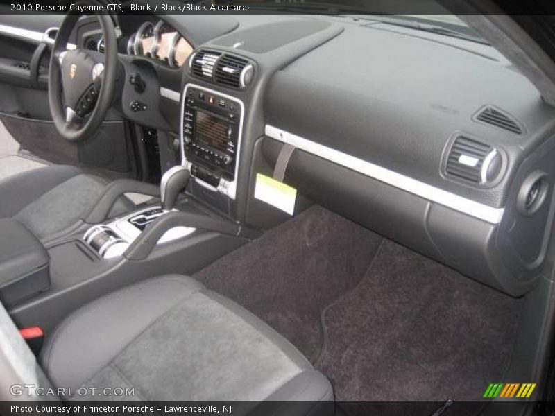 Black / Black/Black Alcantara 2010 Porsche Cayenne GTS