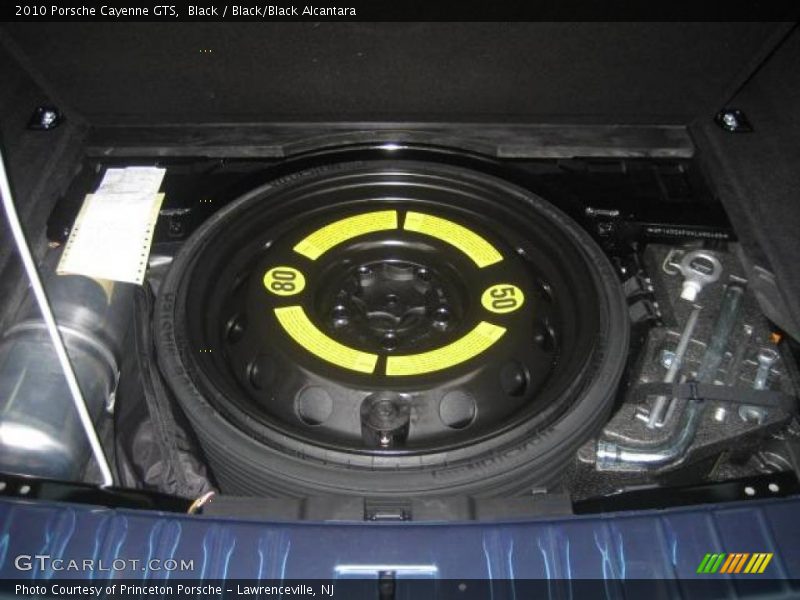 Black / Black/Black Alcantara 2010 Porsche Cayenne GTS