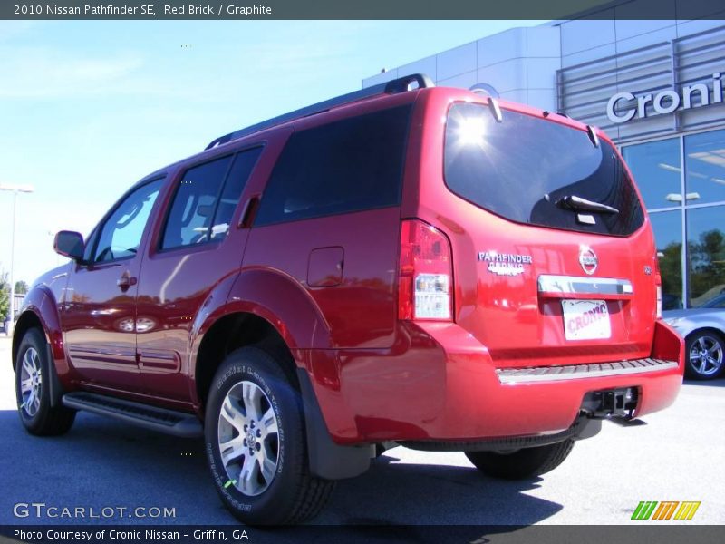 Red Brick / Graphite 2010 Nissan Pathfinder SE
