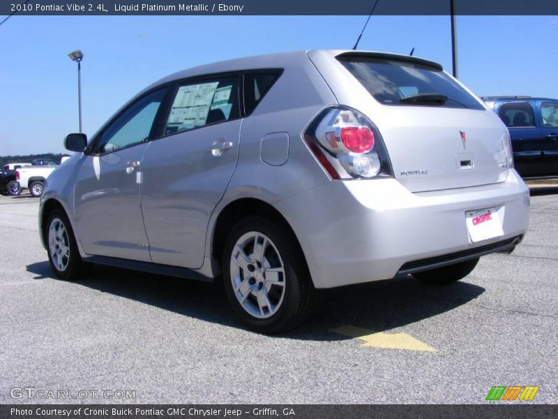 Liquid Platinum Metallic / Ebony 2010 Pontiac Vibe 2.4L
