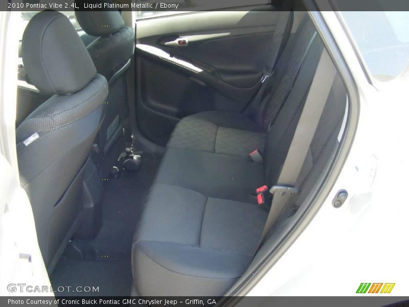 Liquid Platinum Metallic / Ebony 2010 Pontiac Vibe 2.4L
