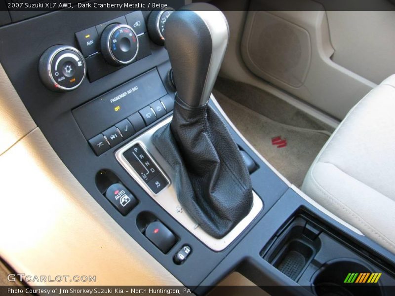 Dark Cranberry Metallic / Beige 2007 Suzuki XL7 AWD