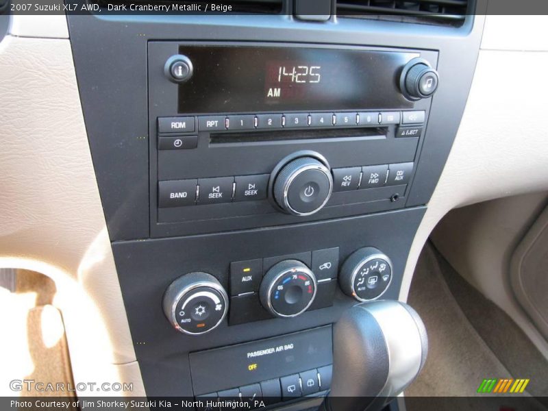 Dark Cranberry Metallic / Beige 2007 Suzuki XL7 AWD