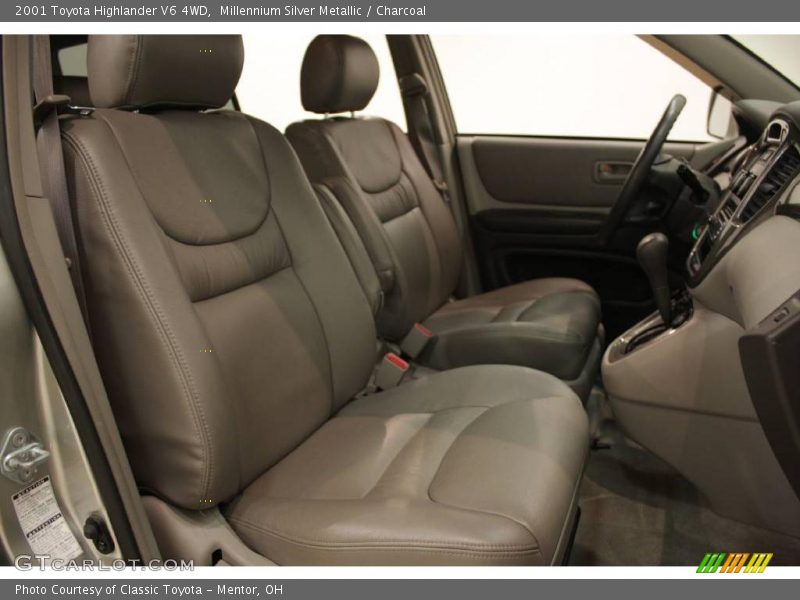 Millennium Silver Metallic / Charcoal 2001 Toyota Highlander V6 4WD
