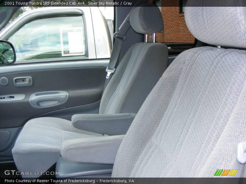 Silver Sky Metallic / Gray 2001 Toyota Tundra SR5 Extended Cab 4x4
