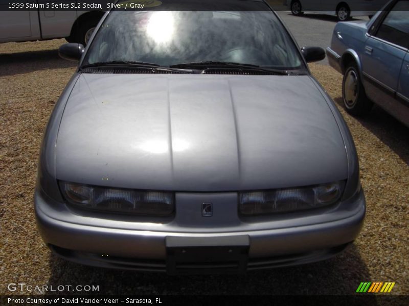 Silver / Gray 1999 Saturn S Series SL2 Sedan