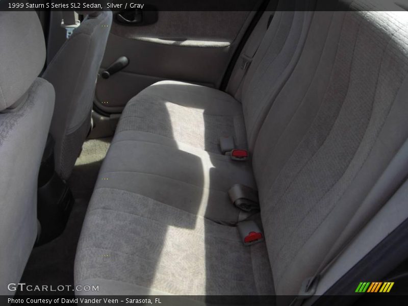 Silver / Gray 1999 Saturn S Series SL2 Sedan