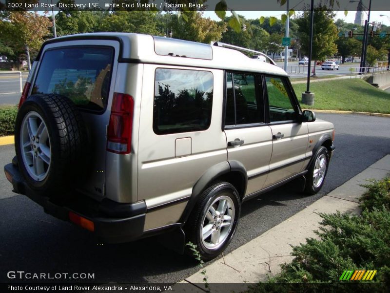 White Gold Metallic / Bahama Beige 2002 Land Rover Discovery II SE