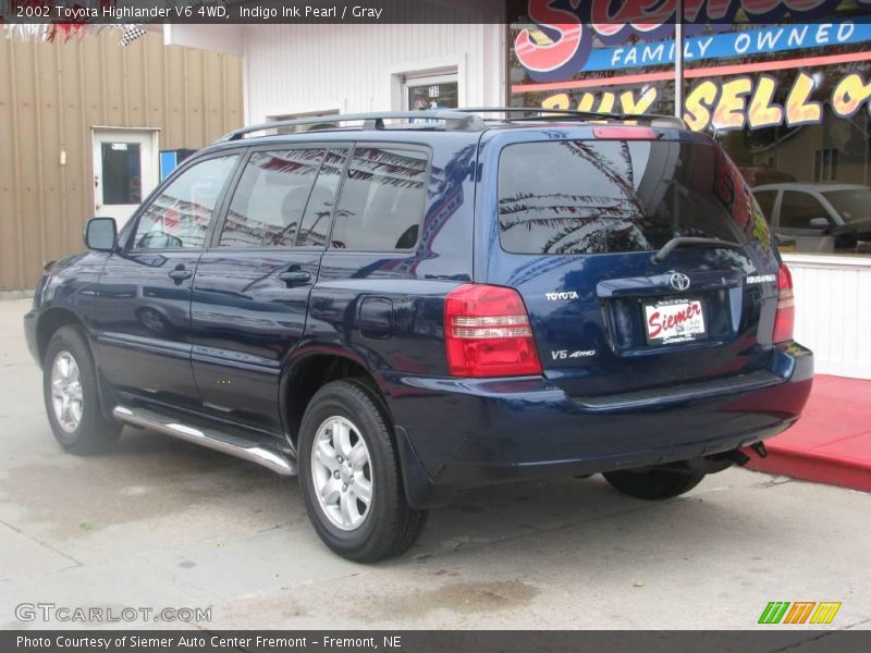 Indigo Ink Pearl / Gray 2002 Toyota Highlander V6 4WD