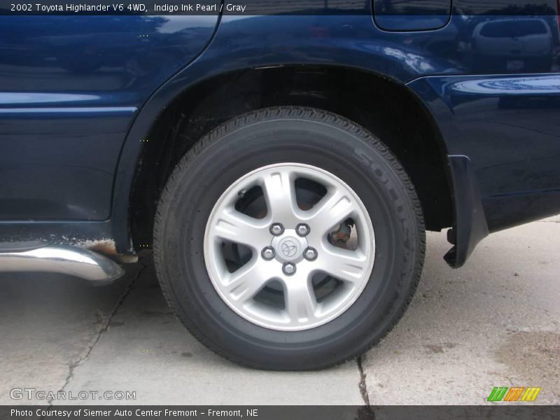 Indigo Ink Pearl / Gray 2002 Toyota Highlander V6 4WD