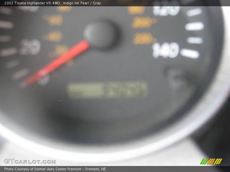 Indigo Ink Pearl / Gray 2002 Toyota Highlander V6 4WD