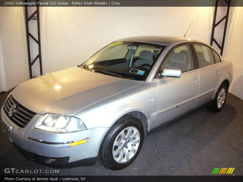 Reflex Silver Metallic / Grey 2003 Volkswagen Passat GLS Sedan