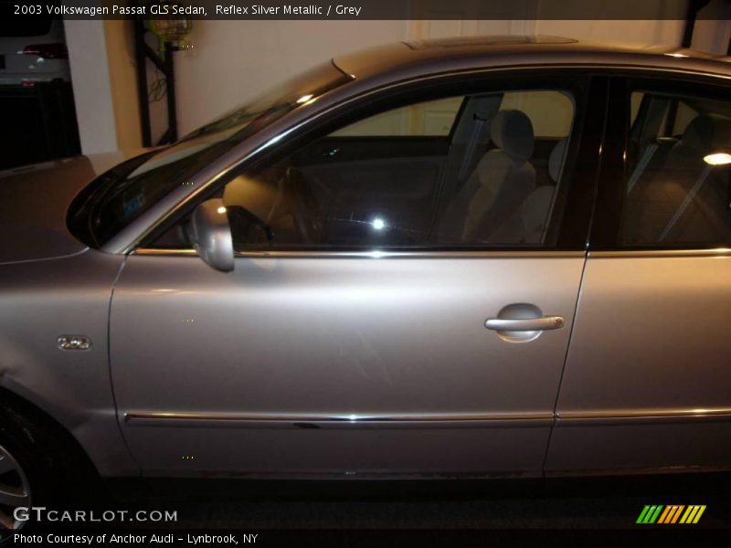 Reflex Silver Metallic / Grey 2003 Volkswagen Passat GLS Sedan