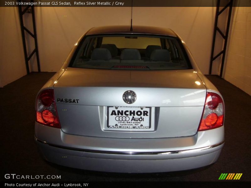 Reflex Silver Metallic / Grey 2003 Volkswagen Passat GLS Sedan