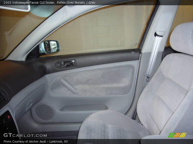 Reflex Silver Metallic / Grey 2003 Volkswagen Passat GLS Sedan