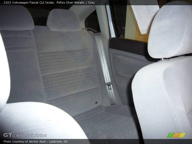 Reflex Silver Metallic / Grey 2003 Volkswagen Passat GLS Sedan