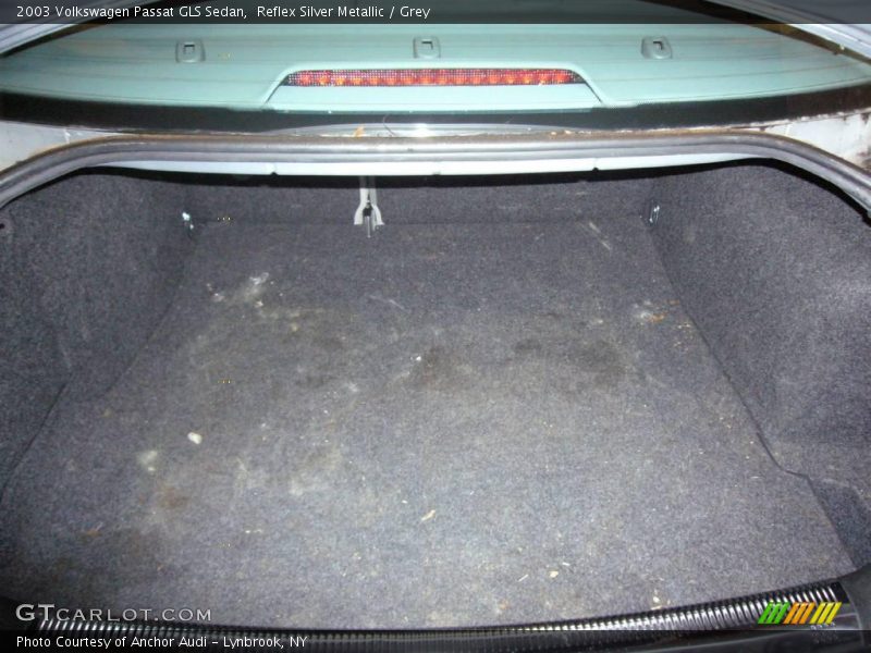Reflex Silver Metallic / Grey 2003 Volkswagen Passat GLS Sedan