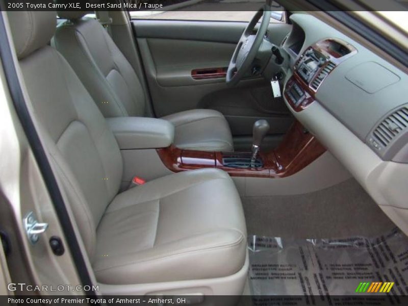 Desert Sand Mica / Taupe 2005 Toyota Camry XLE