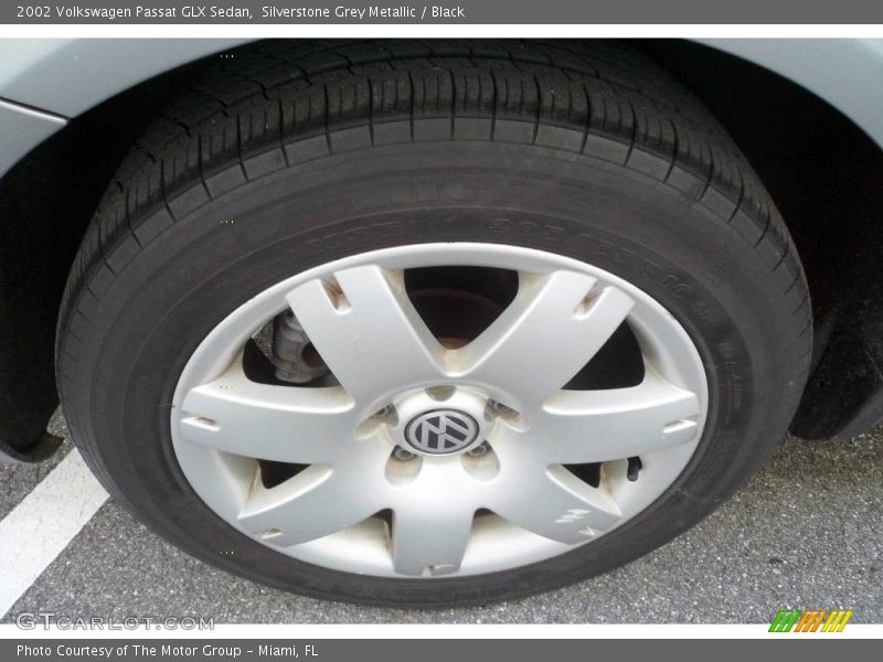 Silverstone Grey Metallic / Black 2002 Volkswagen Passat GLX Sedan