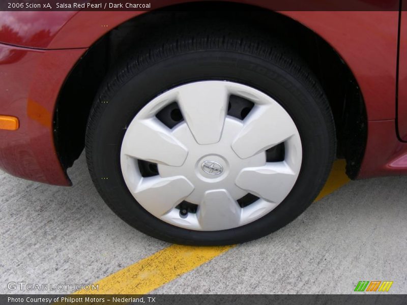 Salsa Red Pearl / Dark Charcoal 2006 Scion xA