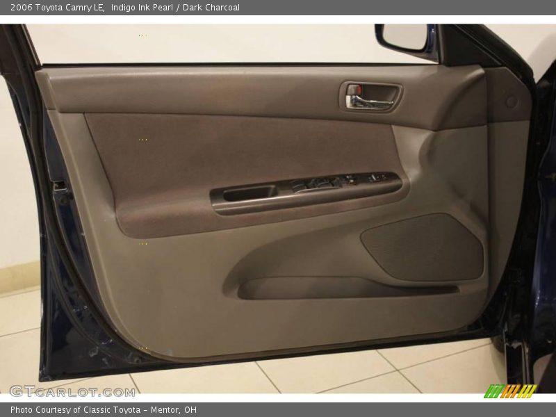 Indigo Ink Pearl / Dark Charcoal 2006 Toyota Camry LE