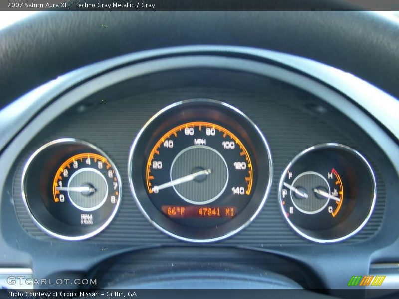 Techno Gray Metallic / Gray 2007 Saturn Aura XE