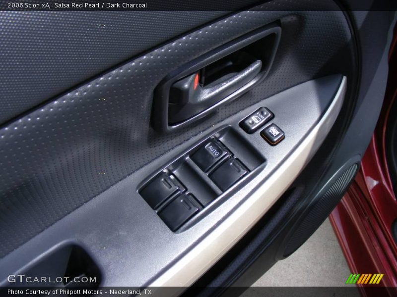 Salsa Red Pearl / Dark Charcoal 2006 Scion xA
