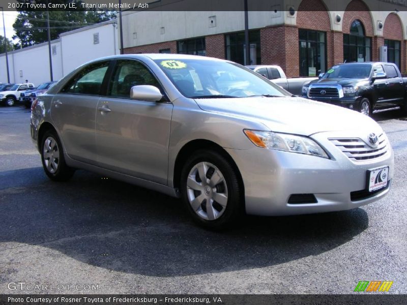 Titanium Metallic / Ash 2007 Toyota Camry LE