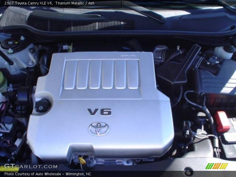 Titanium Metallic / Ash 2007 Toyota Camry XLE V6